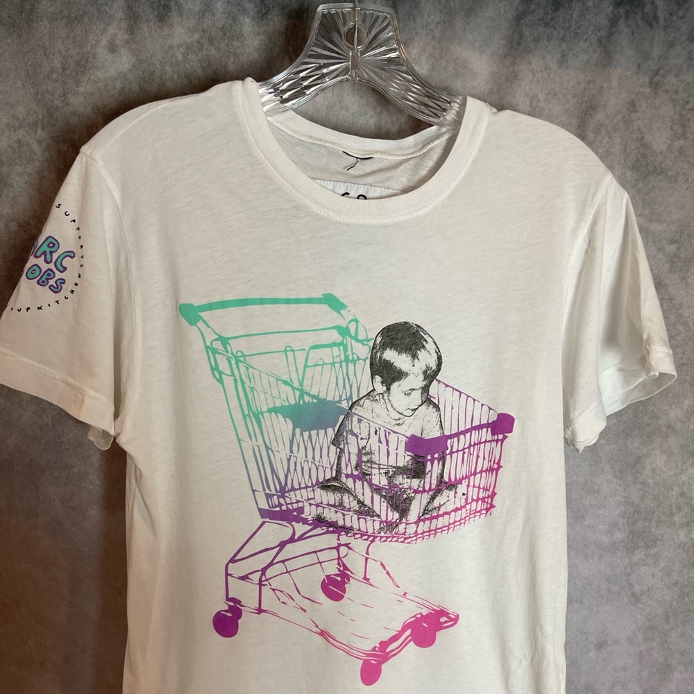 Vintage Marc by Marc Jacobs T-shirt in white.